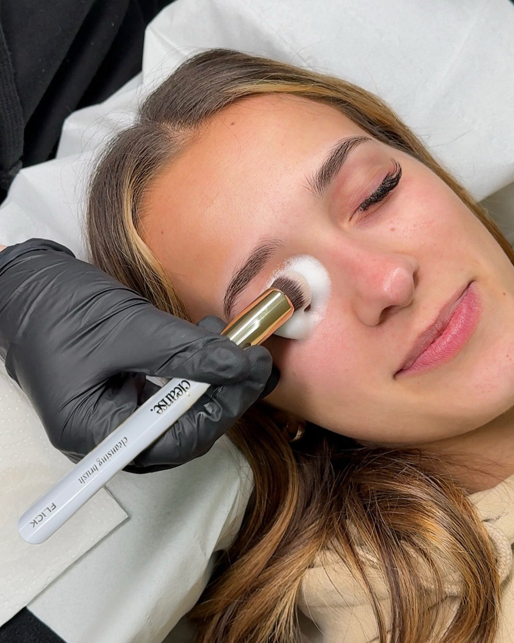 Lash & Brow Cleansing Brush