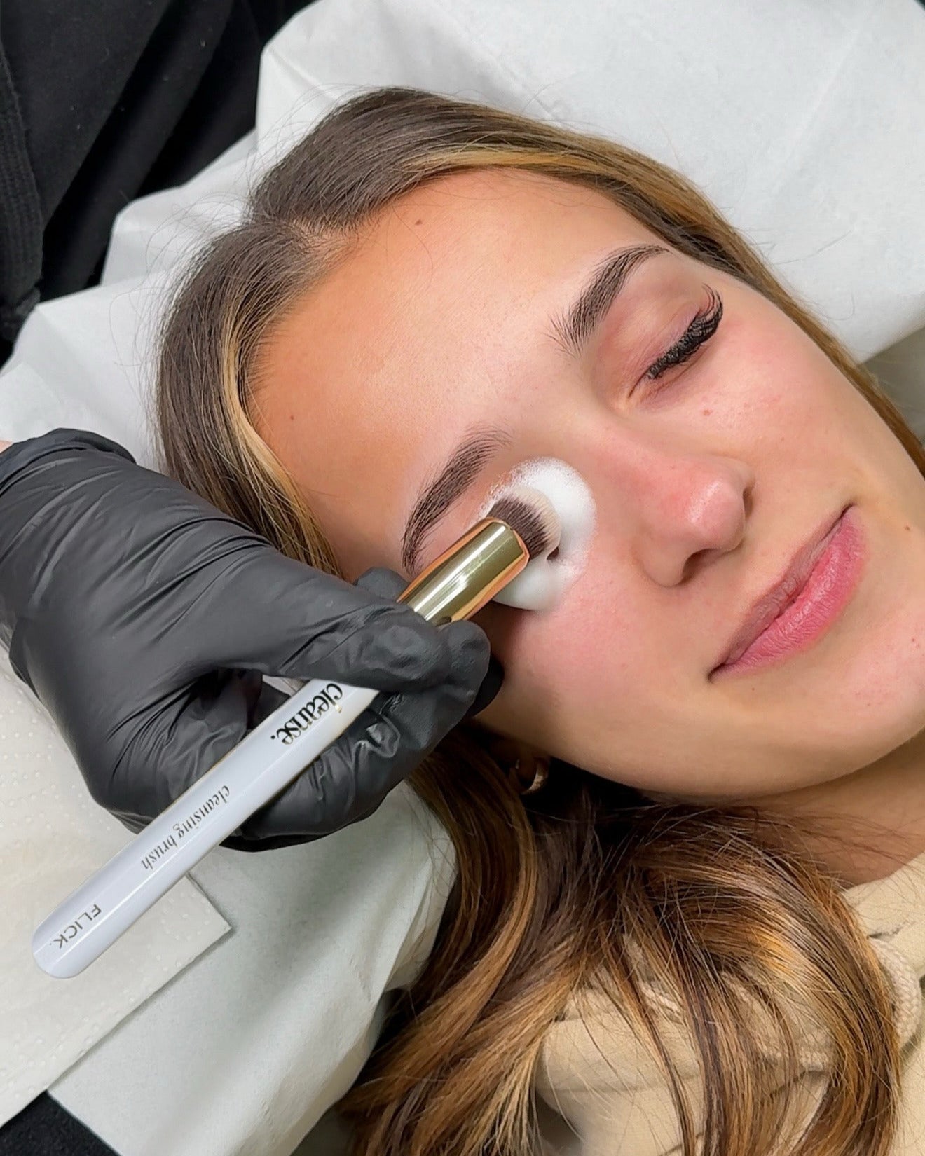 Lash & Brow Cleansing Brush