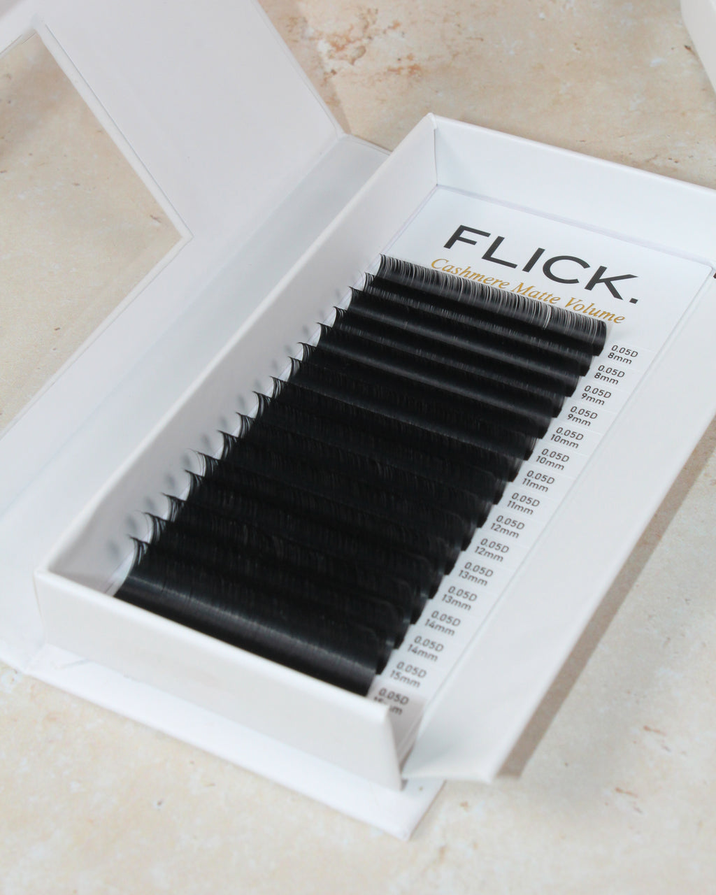 Matte Cashmere Volume Lash Trays